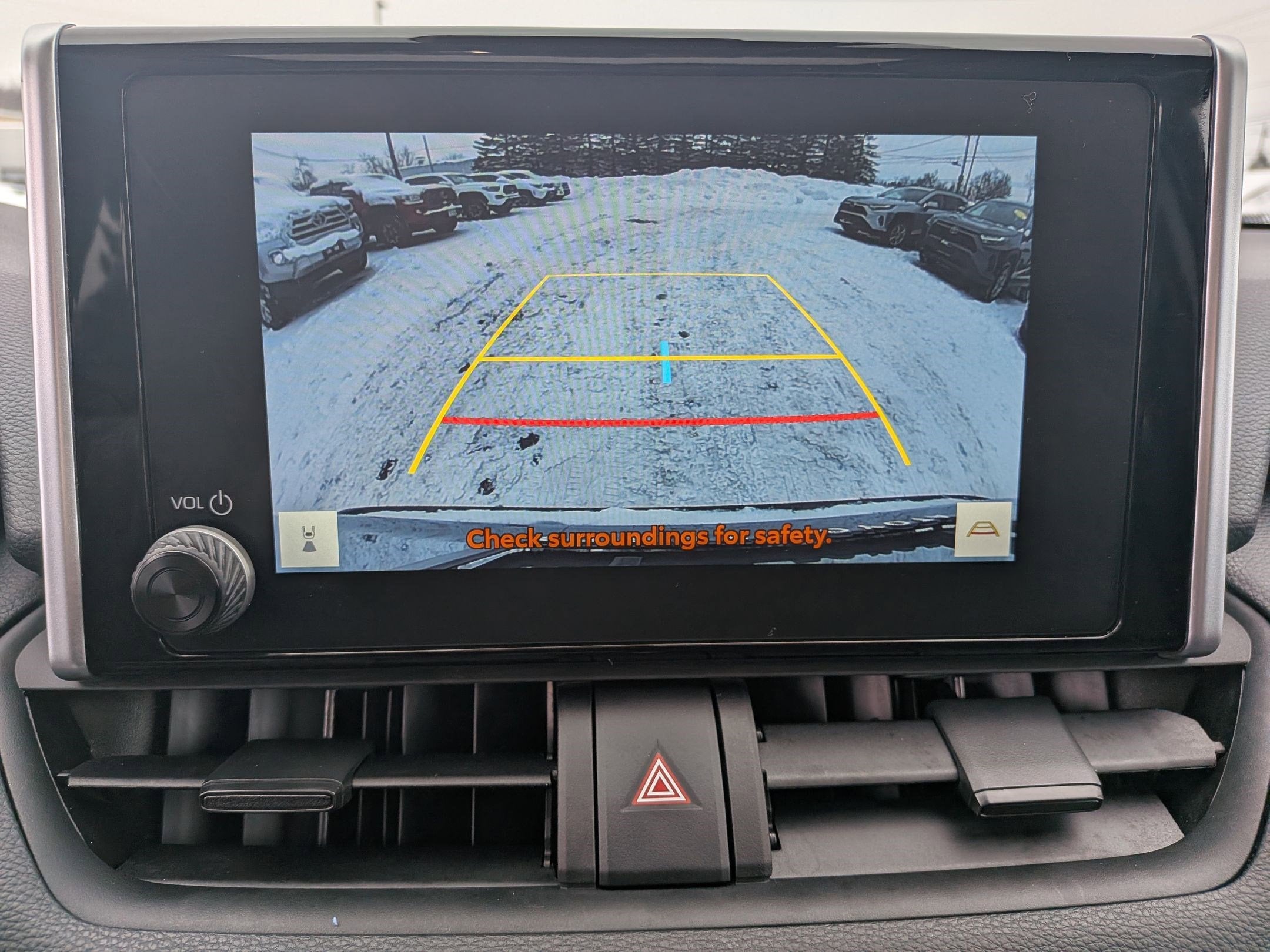 2023 Toyota RAV4 XLE w/ Convenience & Cold Weather Pkg