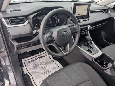 2023 Toyota RAV4 XLE w/ Convenience & Cold Weather Pkg
