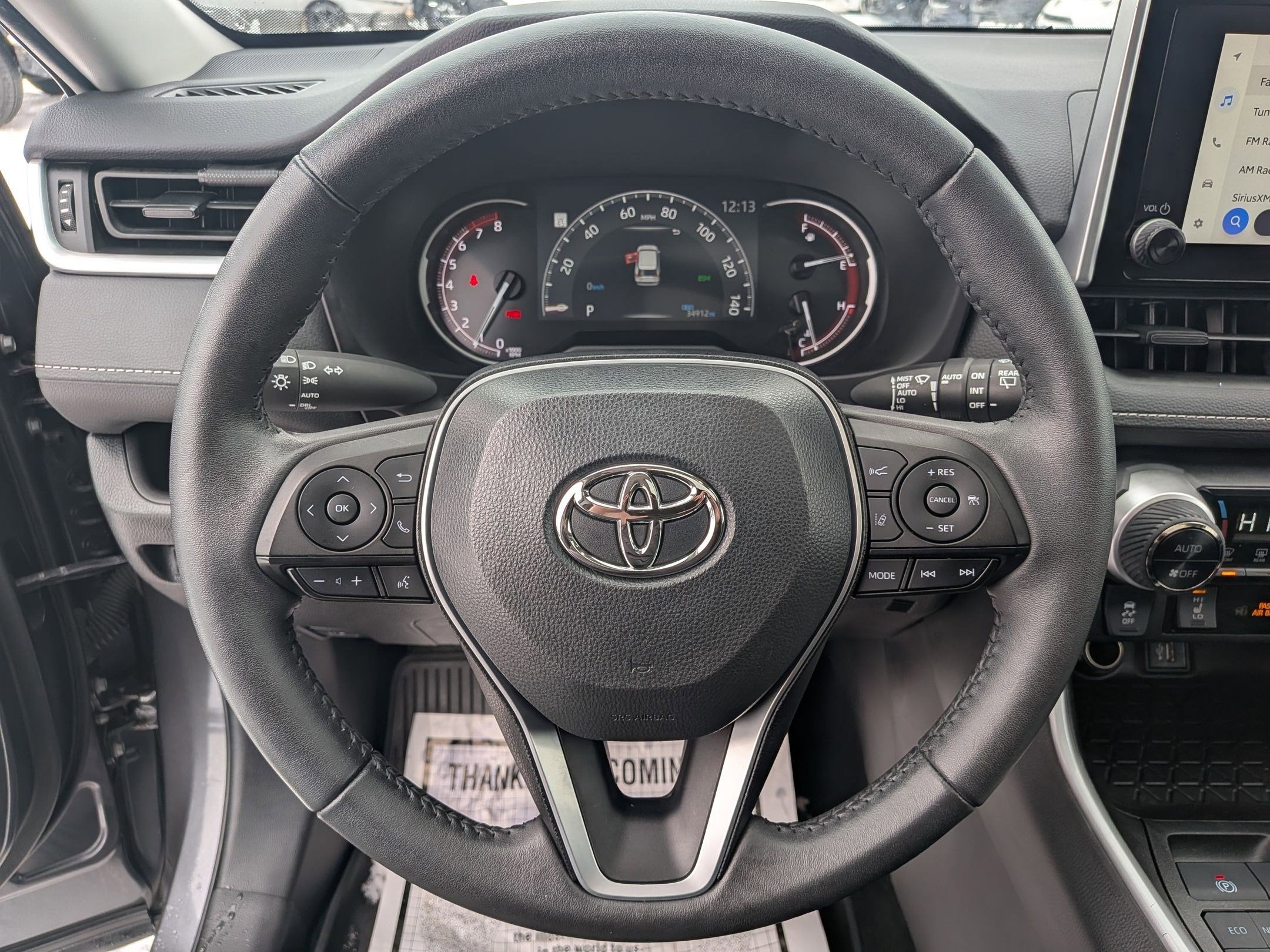 2023 Toyota RAV4 XLE w/ Convenience & Cold Weather Pkg