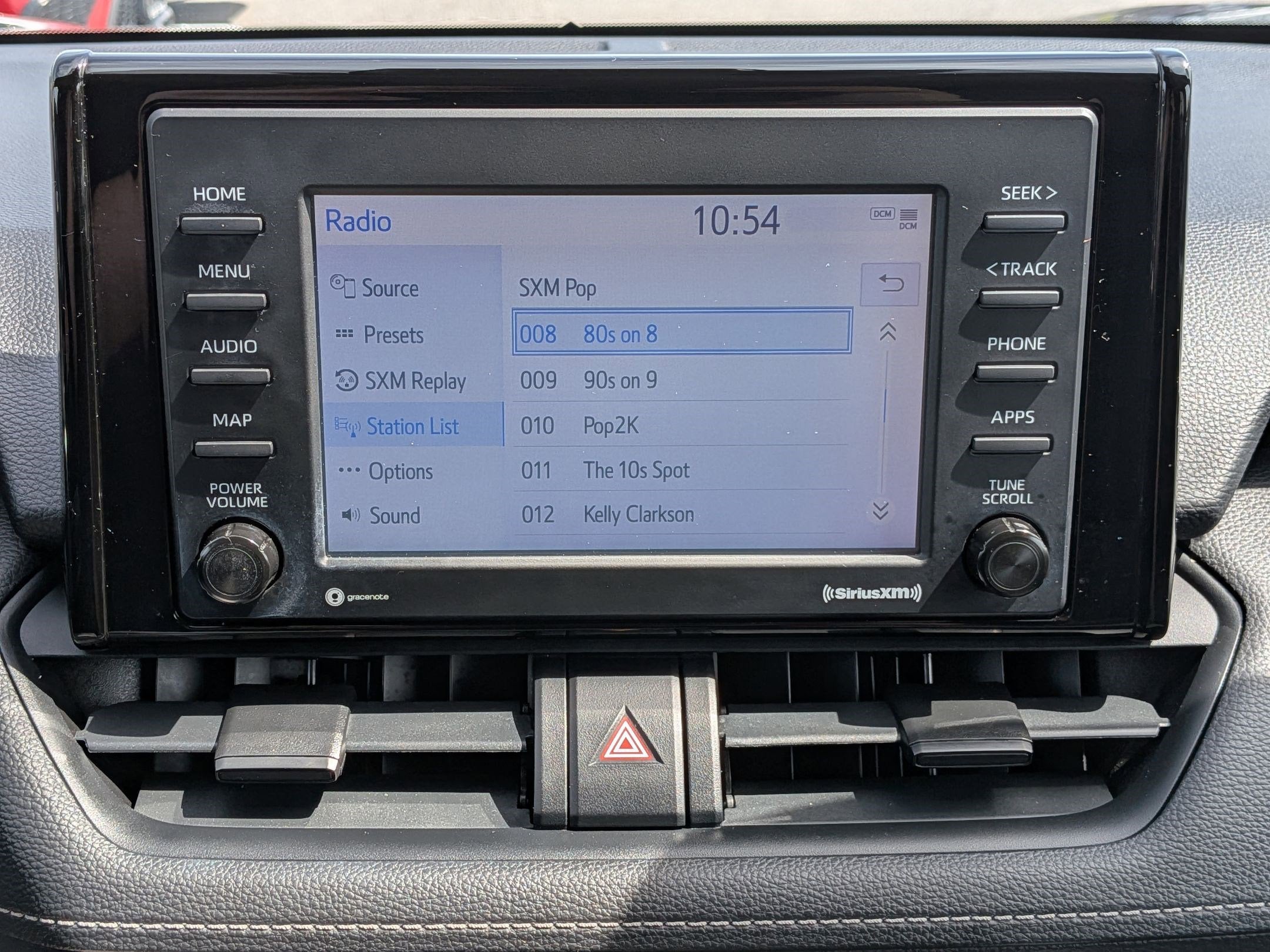 2021 Toyota RAV4 XLE w/ Convenience & Cold Weather Pkg