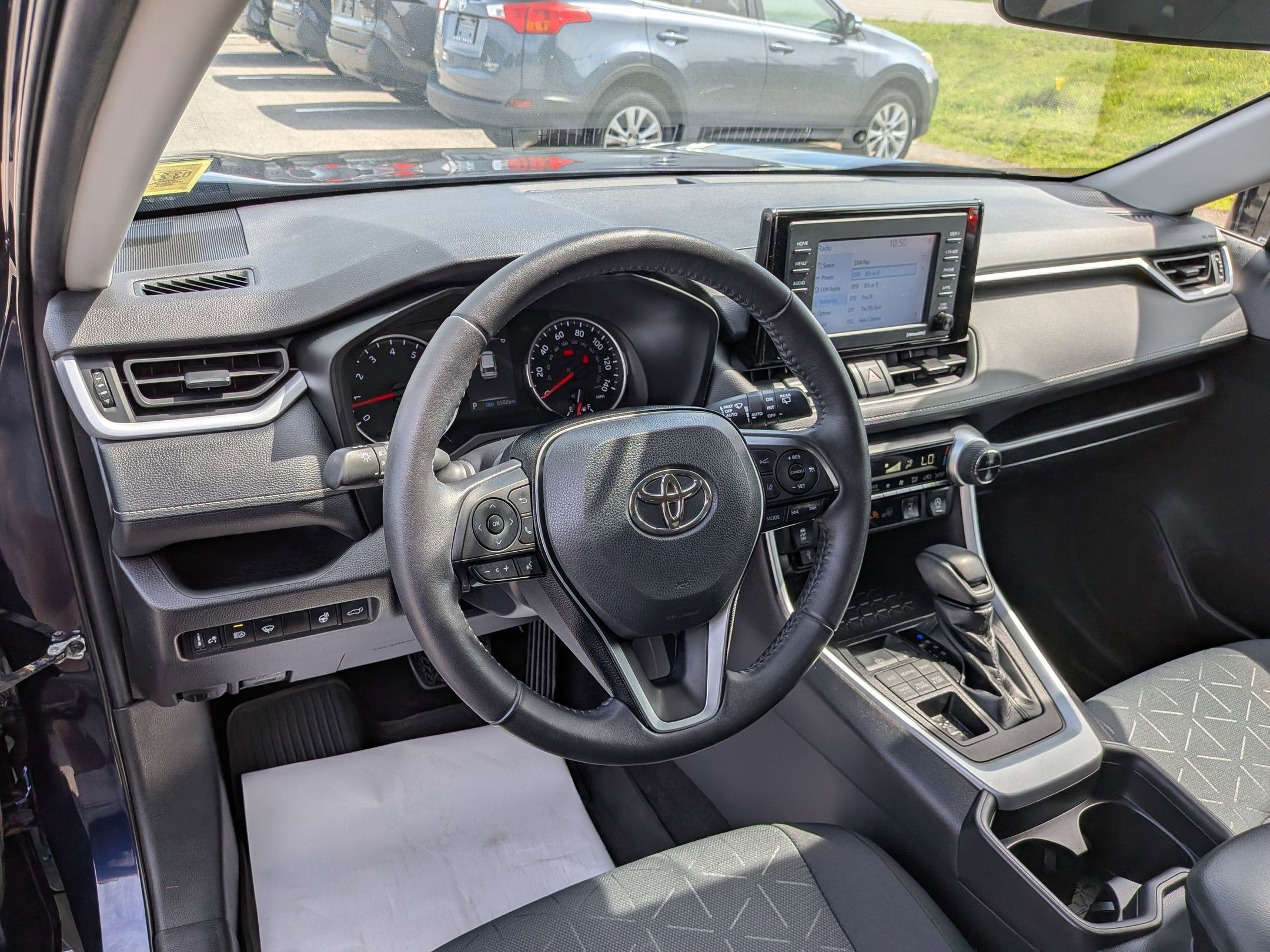 2021 Toyota RAV4 XLE w/ Convenience & Cold Weather Pkg