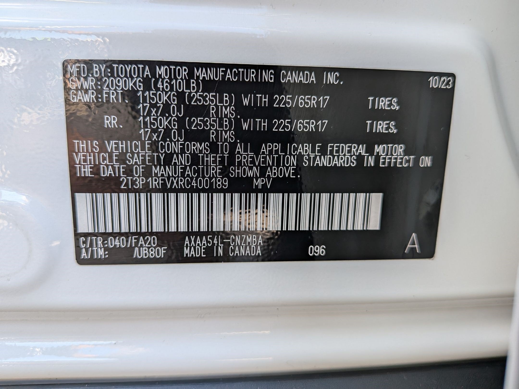 2024 Toyota RAV4 XLE w/ Convenience & Cold Weather Pkg