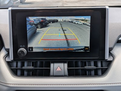 2023 Toyota RAV4 Hybrid XLE w/ Convenience & Cold Weather Pkg