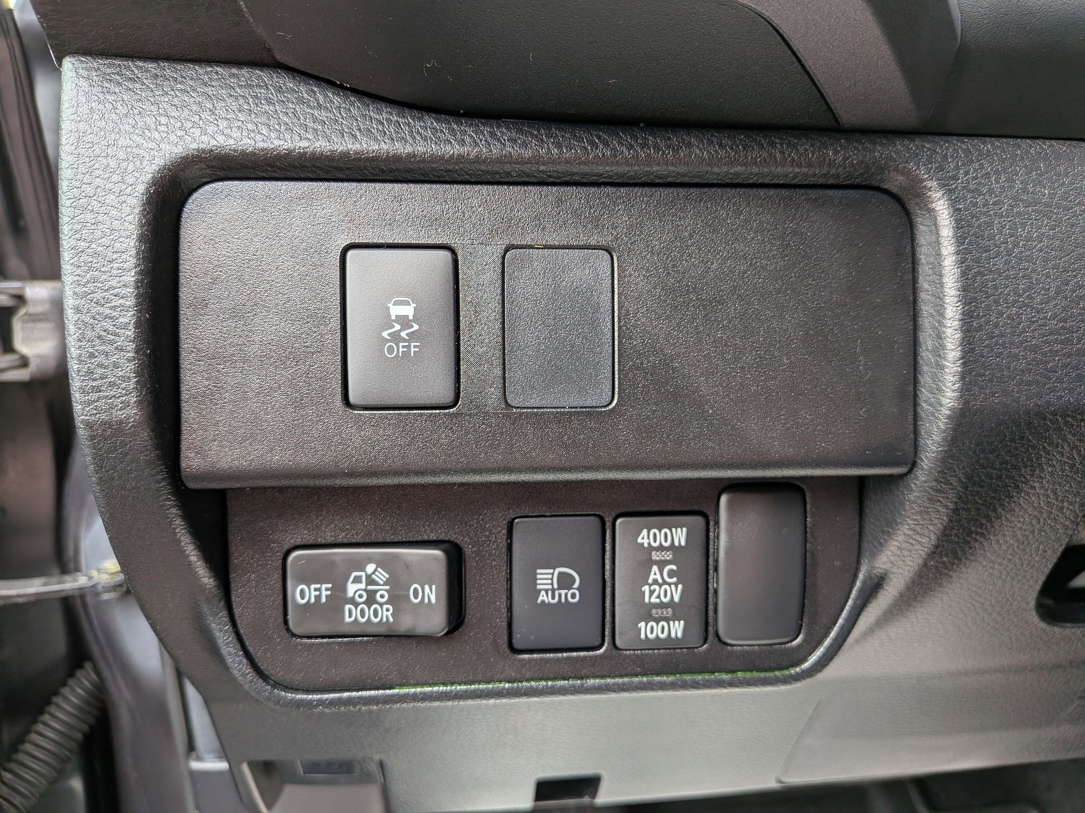 2021 Toyota Tacoma TRD Off-Road w/ Tech Pkg V6