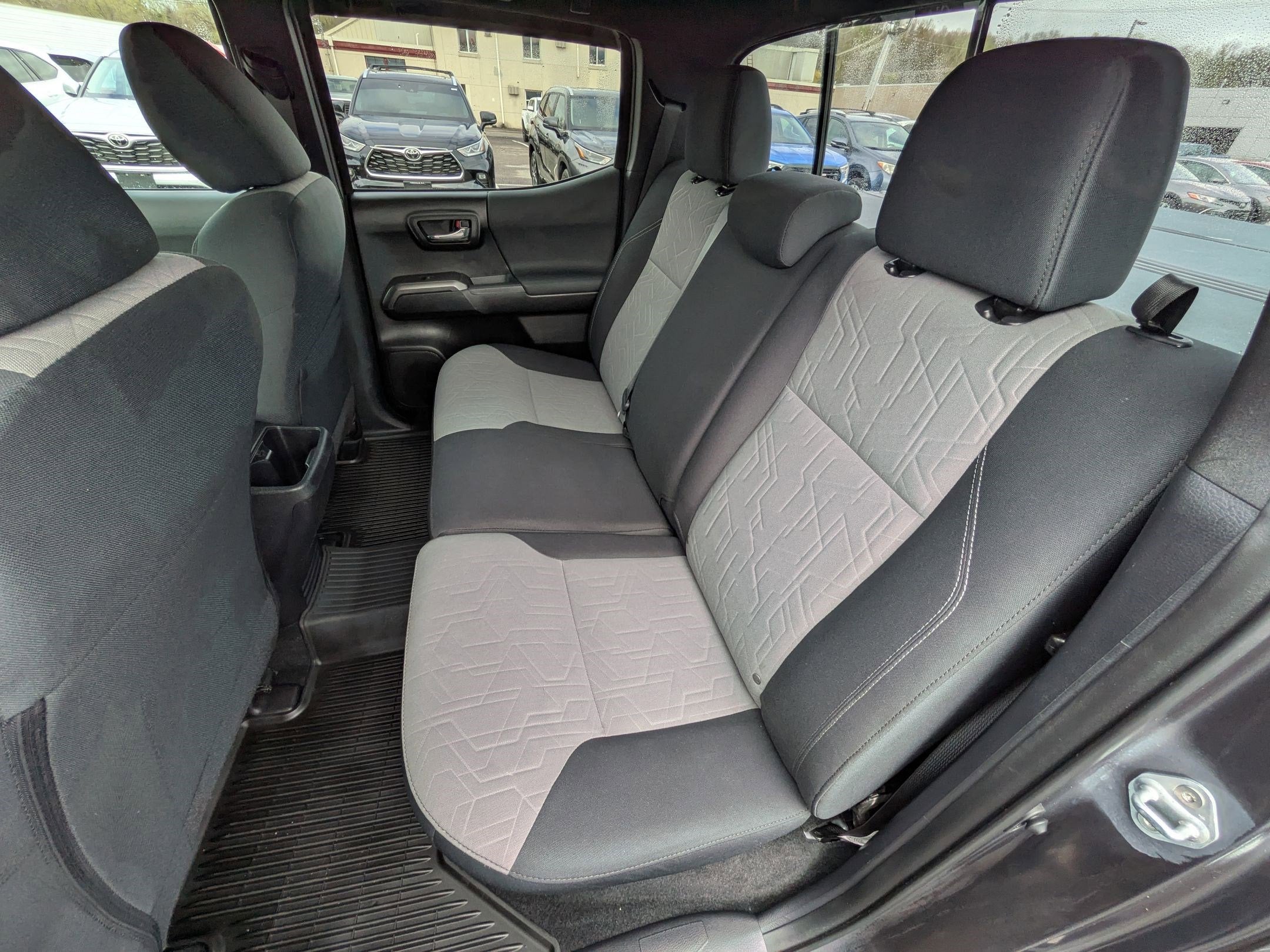 2021 Toyota Tacoma TRD Off-Road w/ Tech Pkg V6