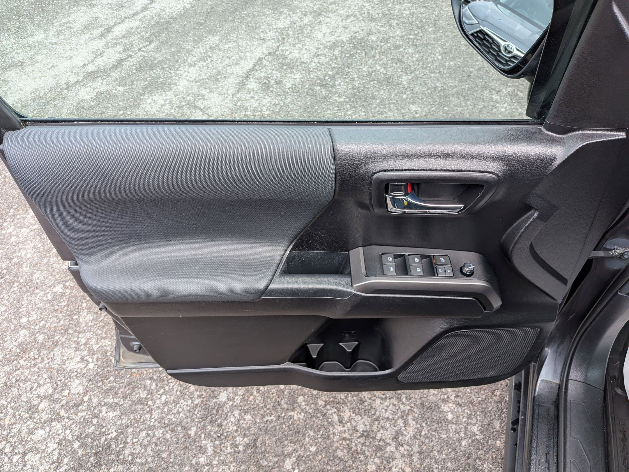 2021 Toyota Tacoma TRD Off-Road w/ Tech Pkg V6