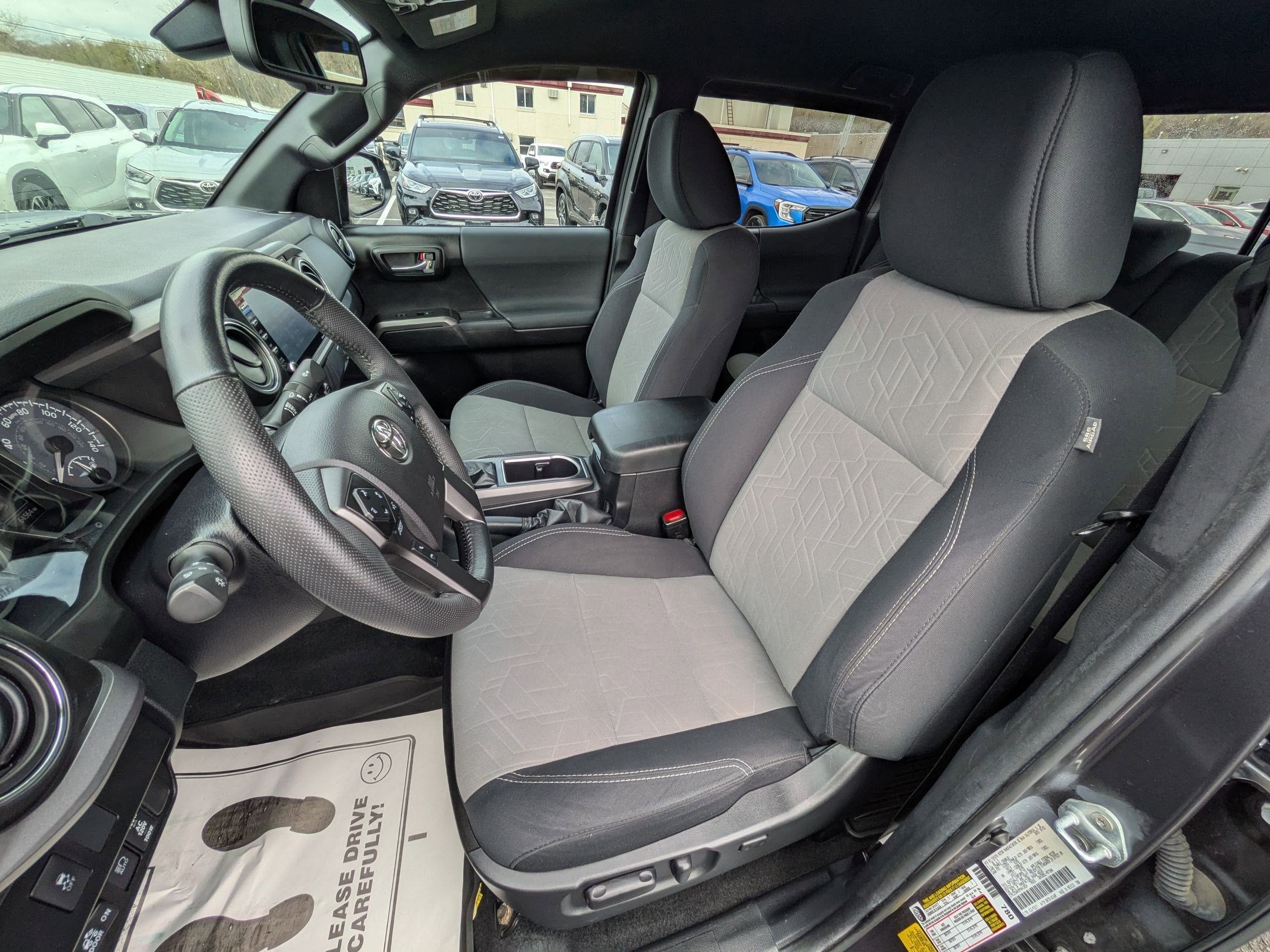 2021 Toyota Tacoma TRD Off-Road w/ Tech Pkg V6
