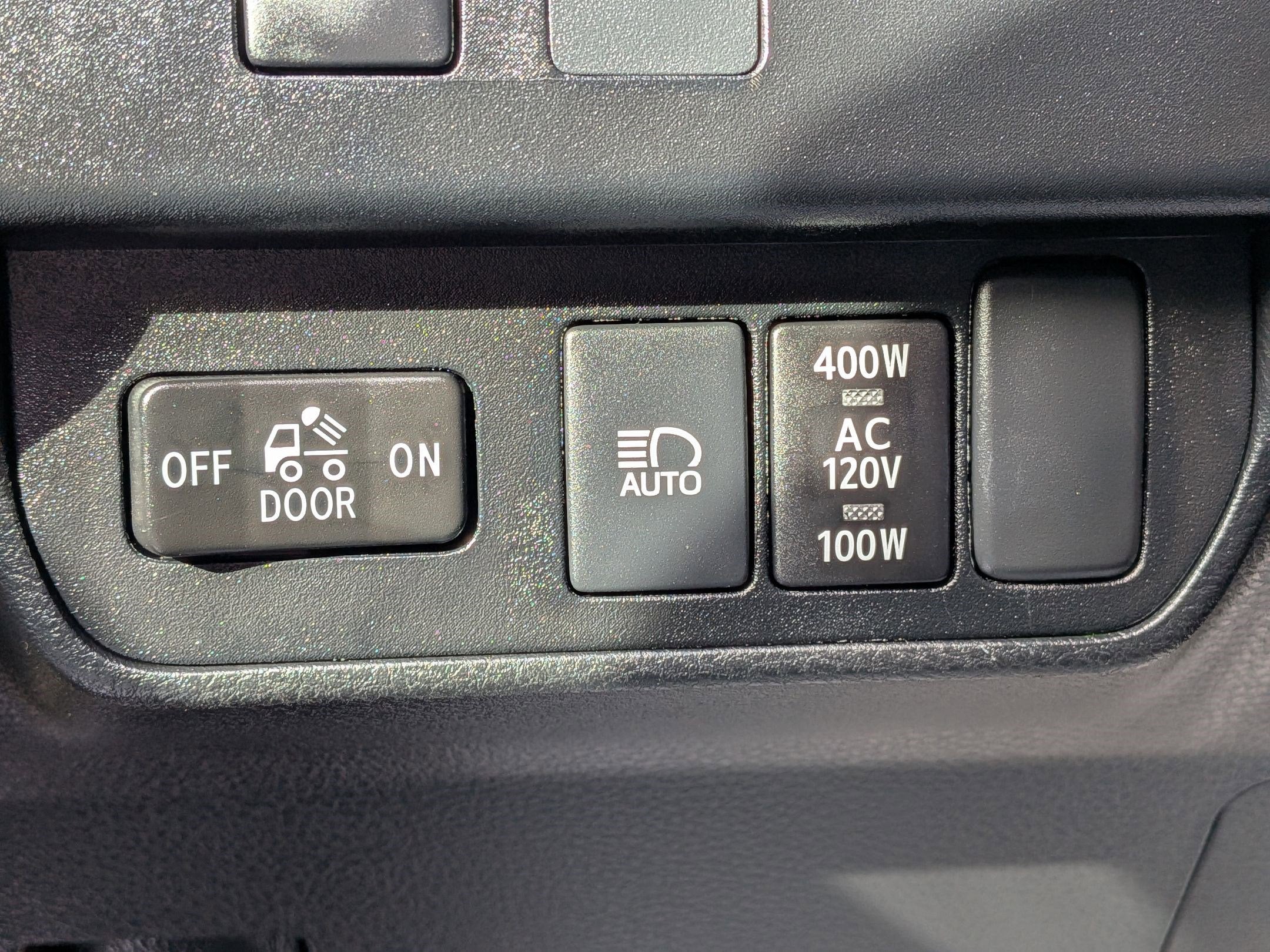 2023 Toyota Tacoma TRD Off-Road Premium V6 L/B