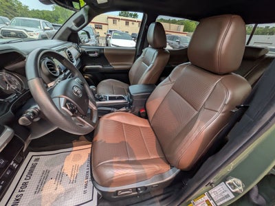 2022 Toyota Tacoma Limited V6