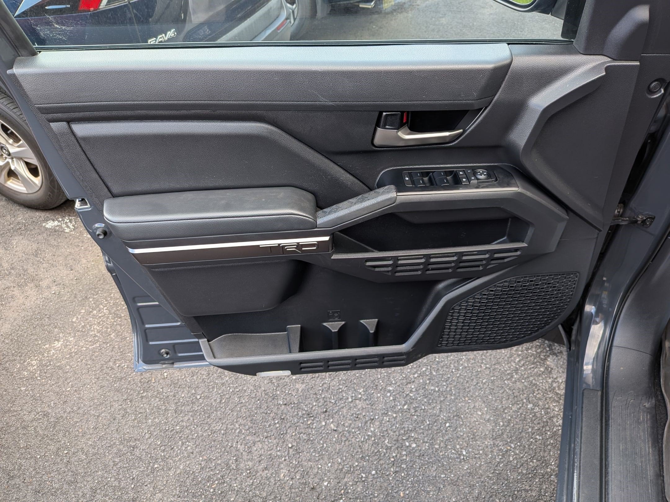 2025 Toyota Tacoma Hybrid TRD Off Road