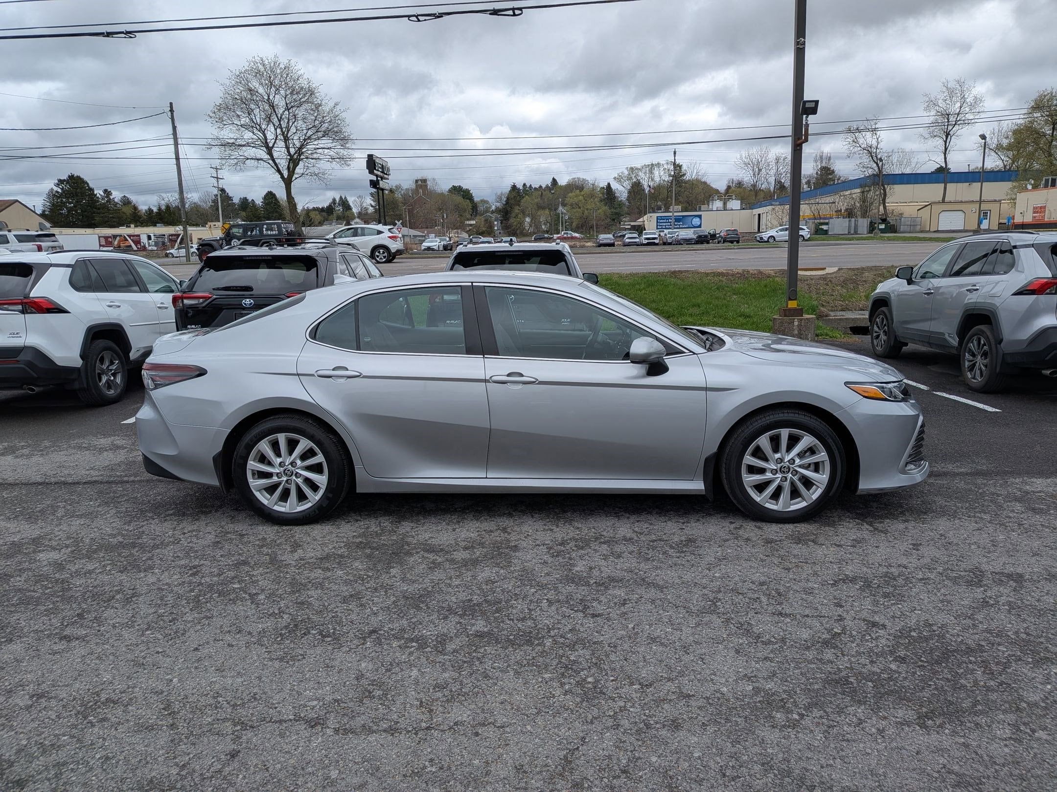 2023 Toyota Camry LE AWD