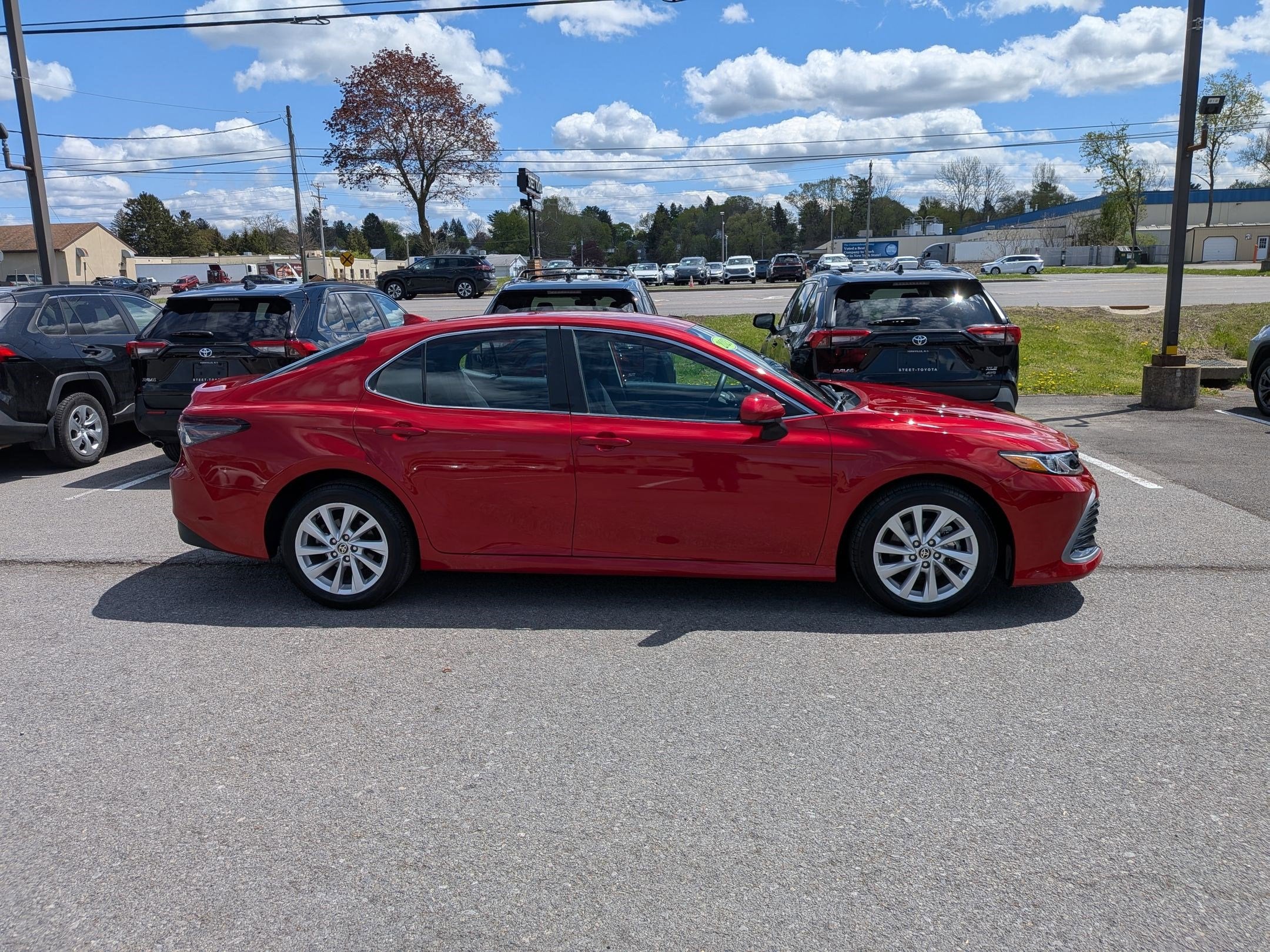 2023 Toyota Camry LE AWD