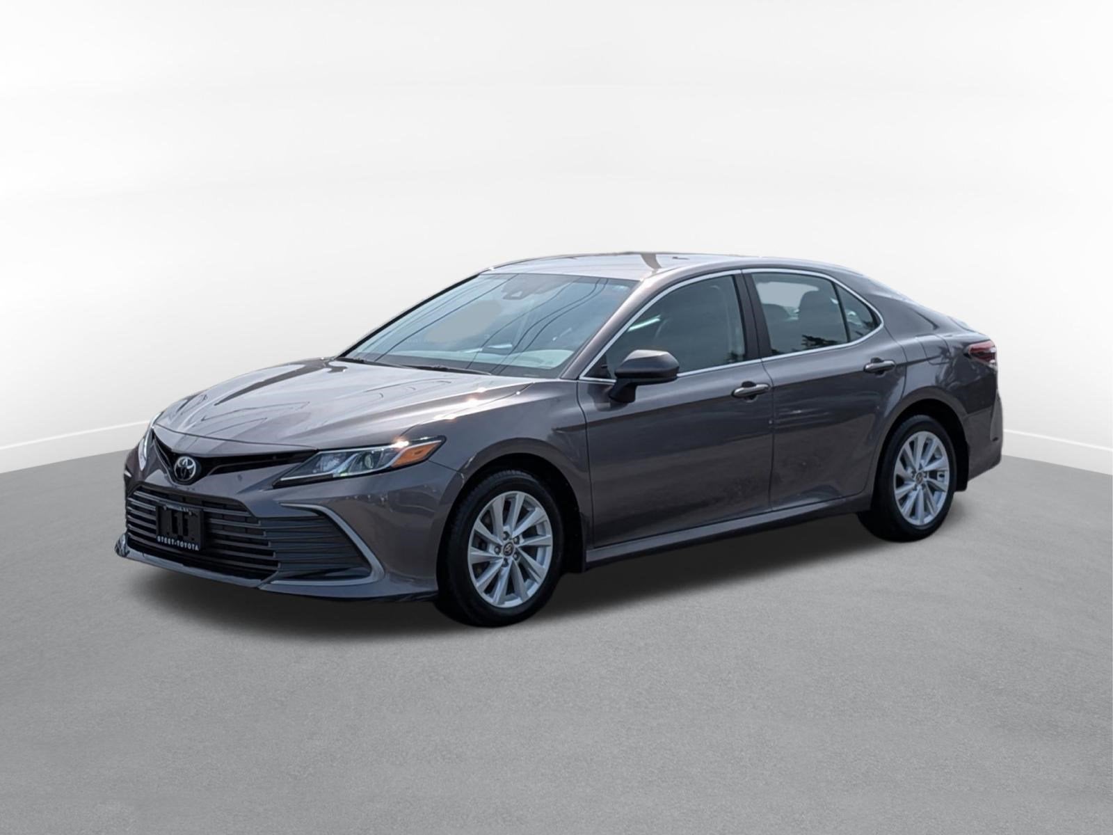 2022 Toyota Camry LE AWD
