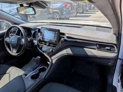 2024 Toyota Camry Hybrid LE