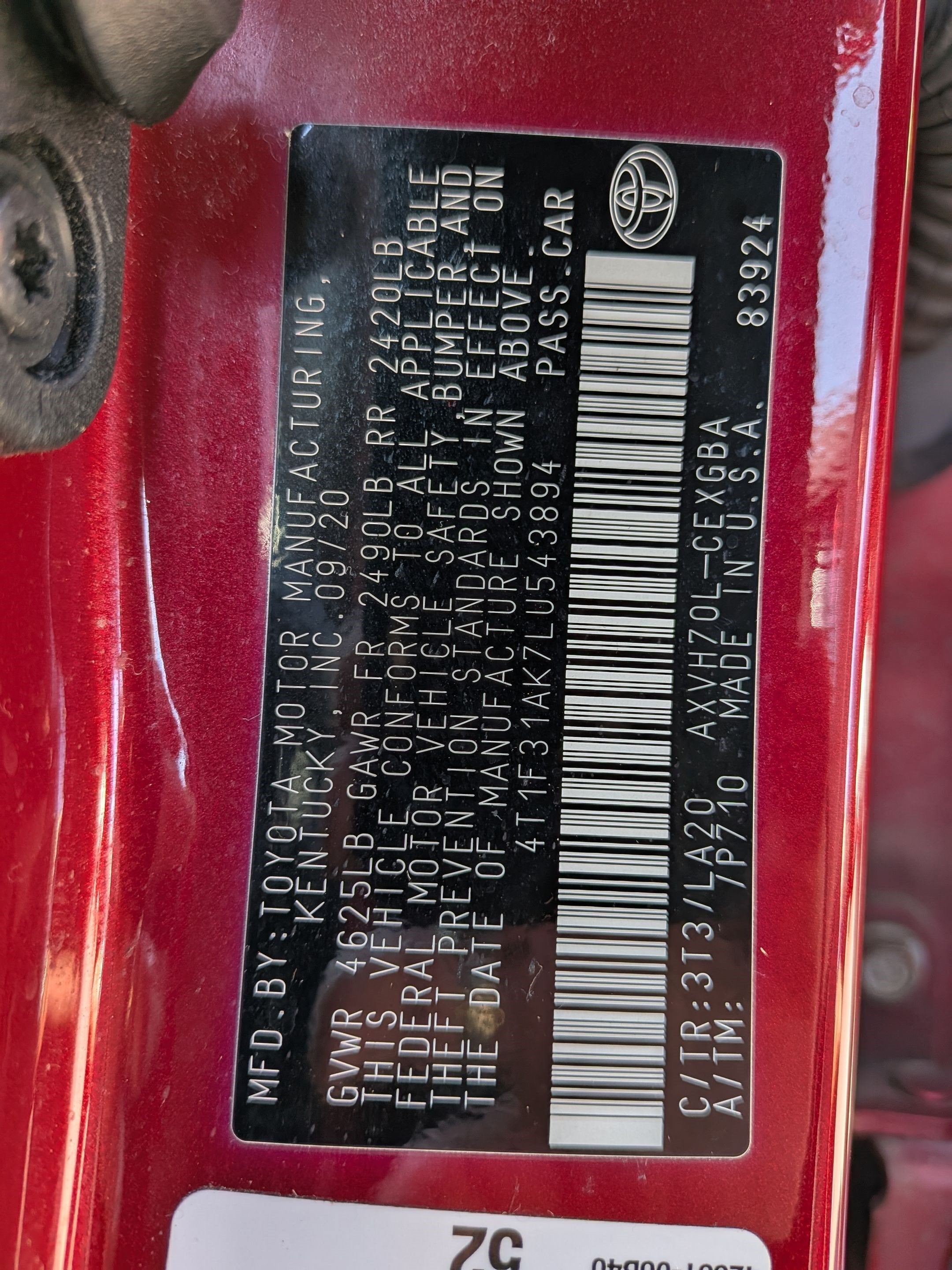 2020 Toyota Camry Hybrid XLE