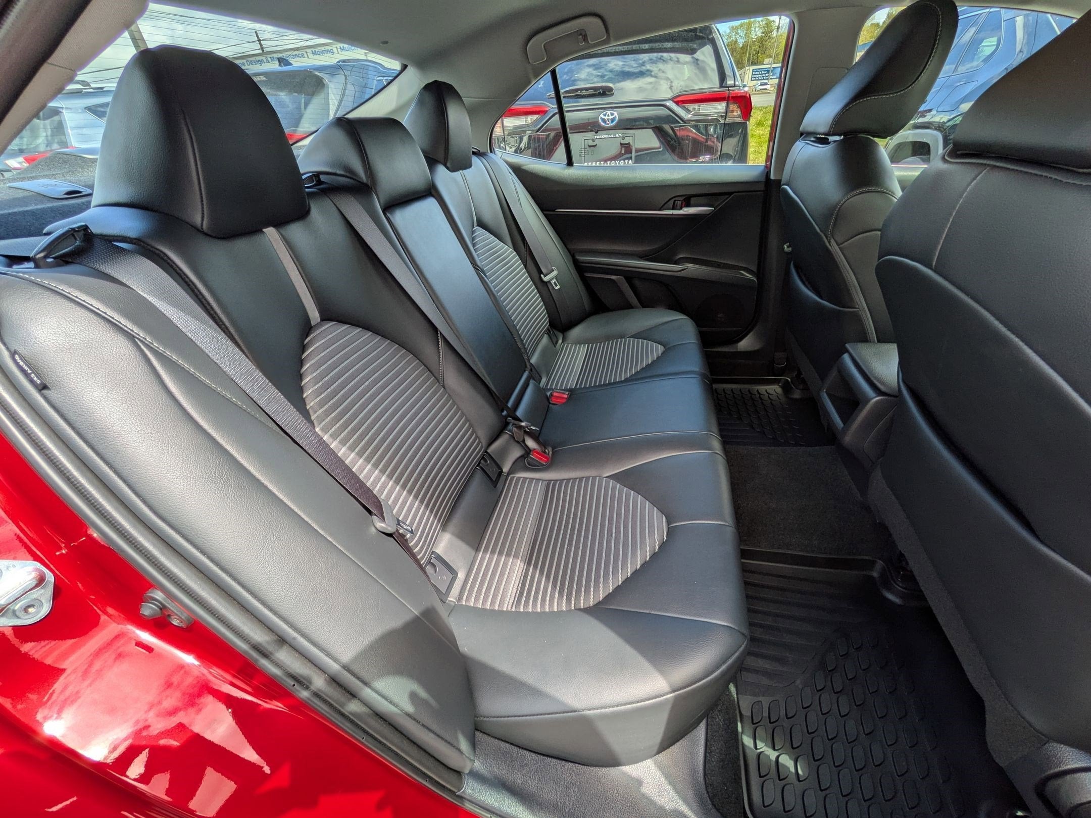 2024 Toyota Camry SE AWD