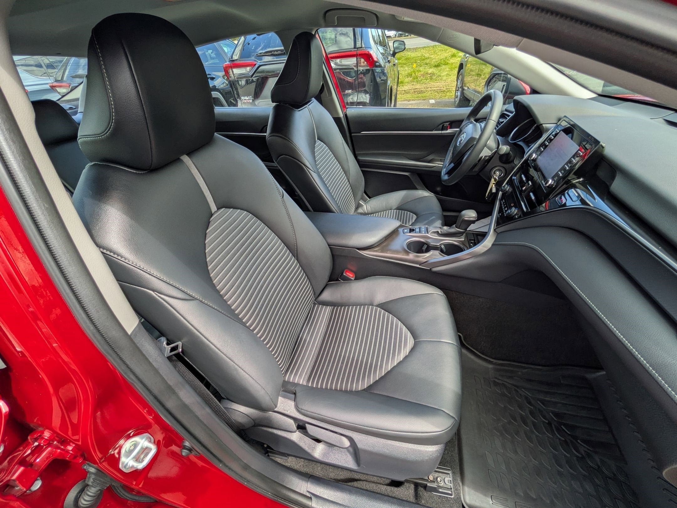 2024 Toyota Camry SE AWD