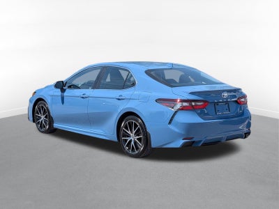 2023 Toyota Camry SE w/ Convenience & Cold Weather Pkg
