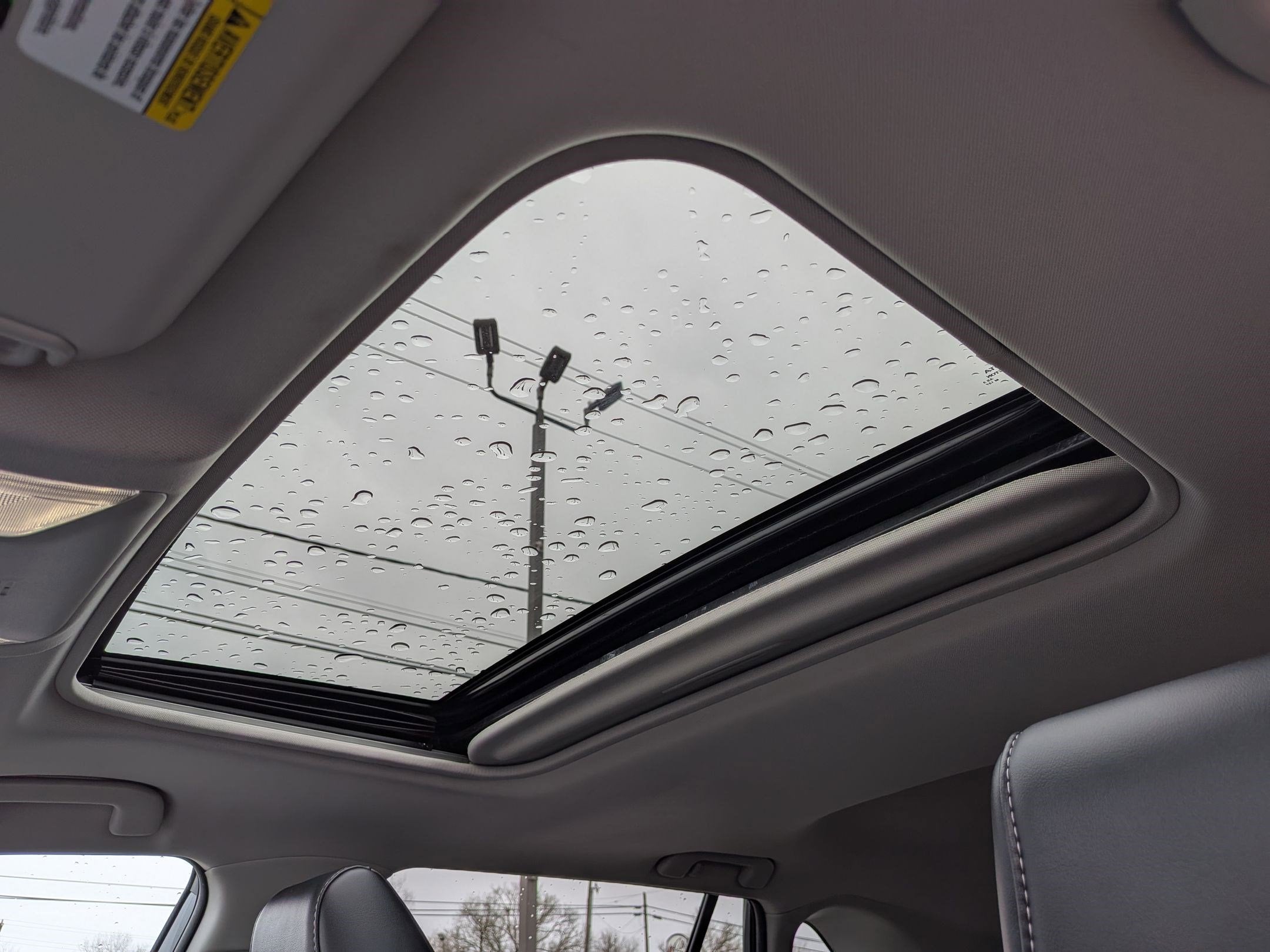 2022 Toyota RAV4 Hybrid XLE Premium w/ Premium Weather Pkg