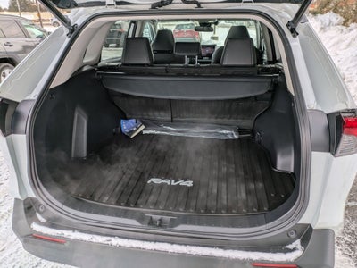 2023 Toyota RAV4 Hybrid XLE Premium w/ Cold Weather Pkg