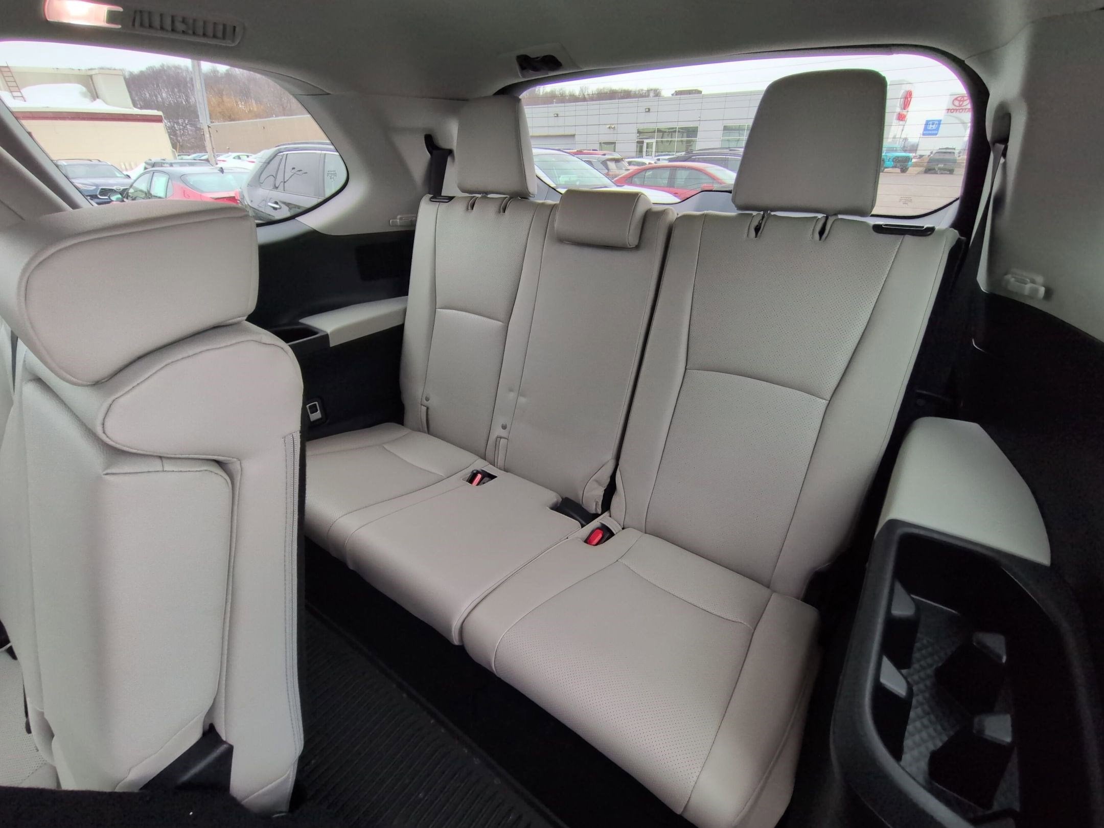 2024 Toyota Grand Highlander Hybrid XLE