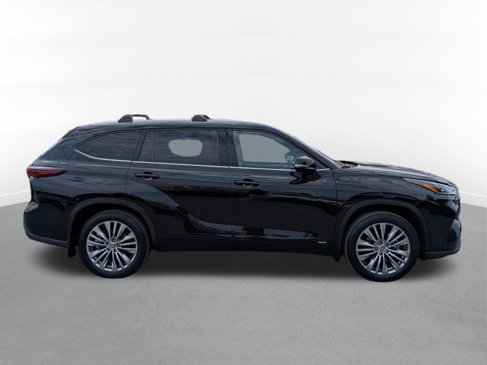 2024 Toyota Highlander Hybrid Platinum