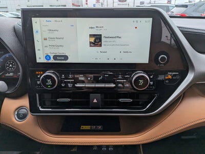 2026 Toyota Highlander Hybrid Platinum