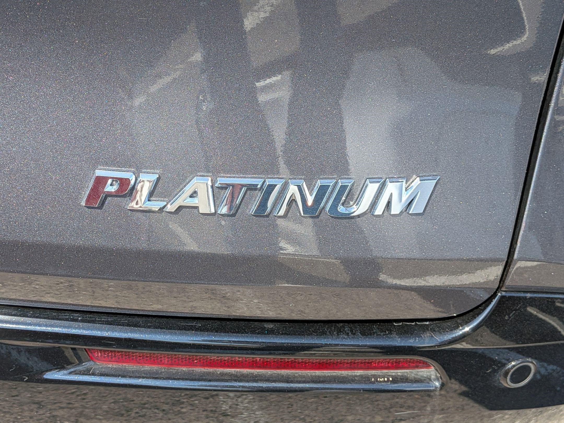 2025 Toyota Sienna Platinum 7 Passenger