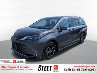 2025 Toyota Sienna Platinum 7 Passenger