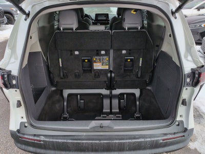 2024 Toyota Sienna XLE 7 Passenger AWD