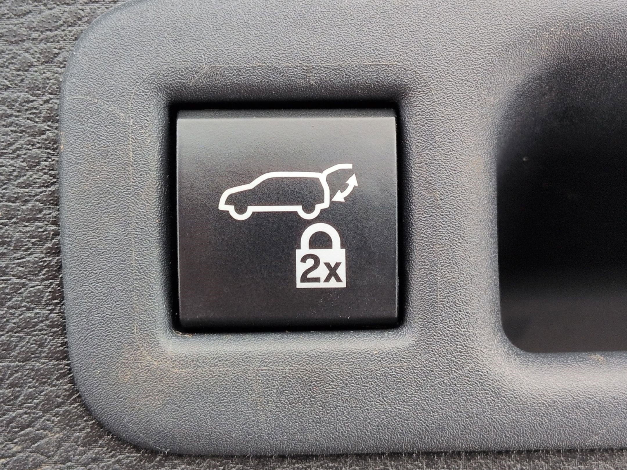 2024 Toyota Sienna XLE 7 Passenger AWD