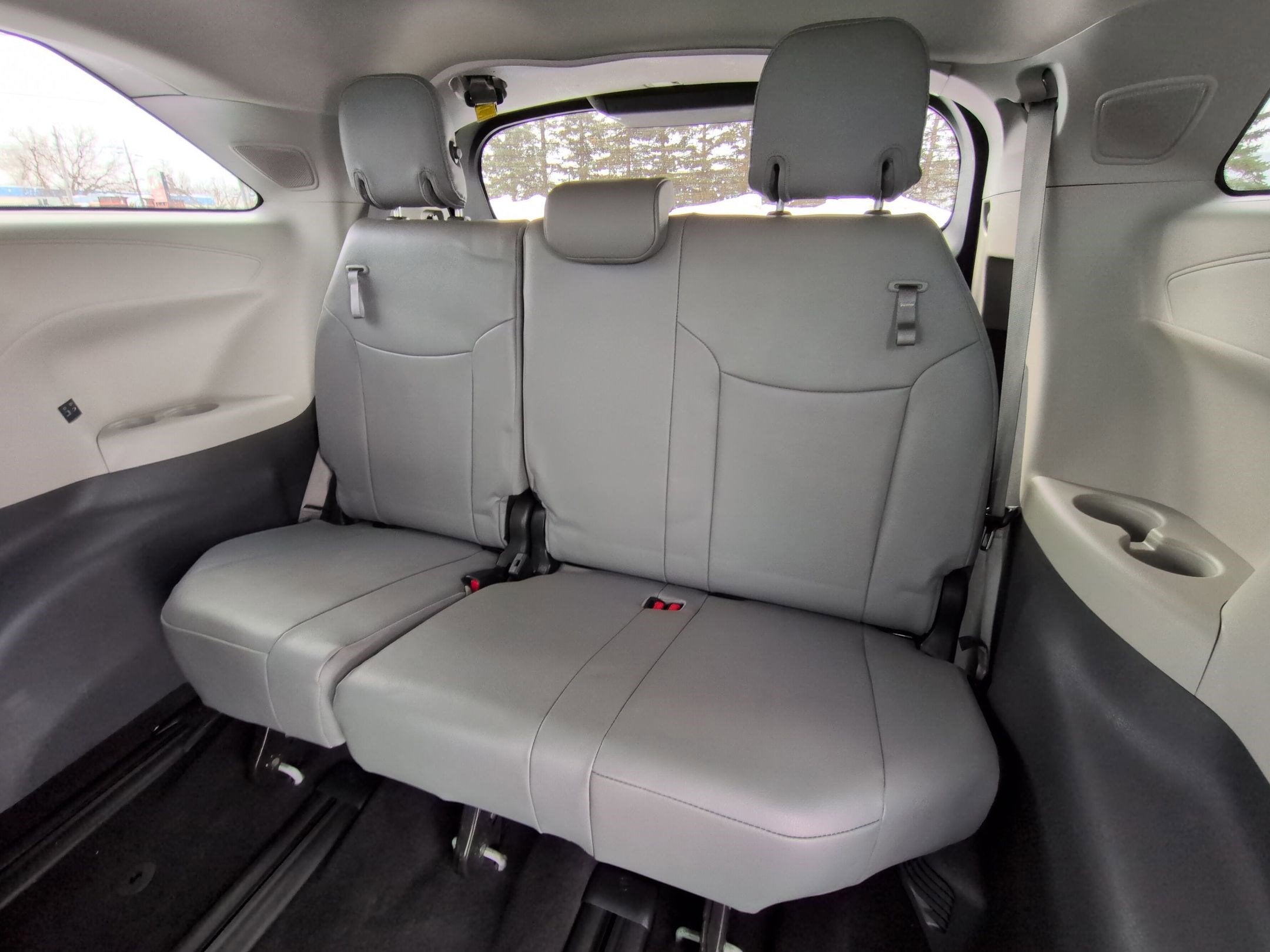 2024 Toyota Sienna XLE 7 Passenger AWD