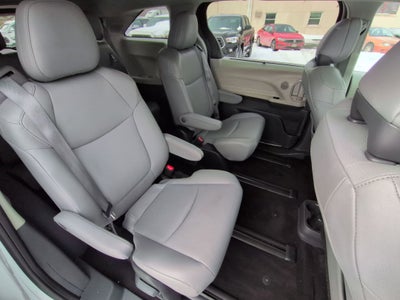 2024 Toyota Sienna XLE 7 Passenger AWD