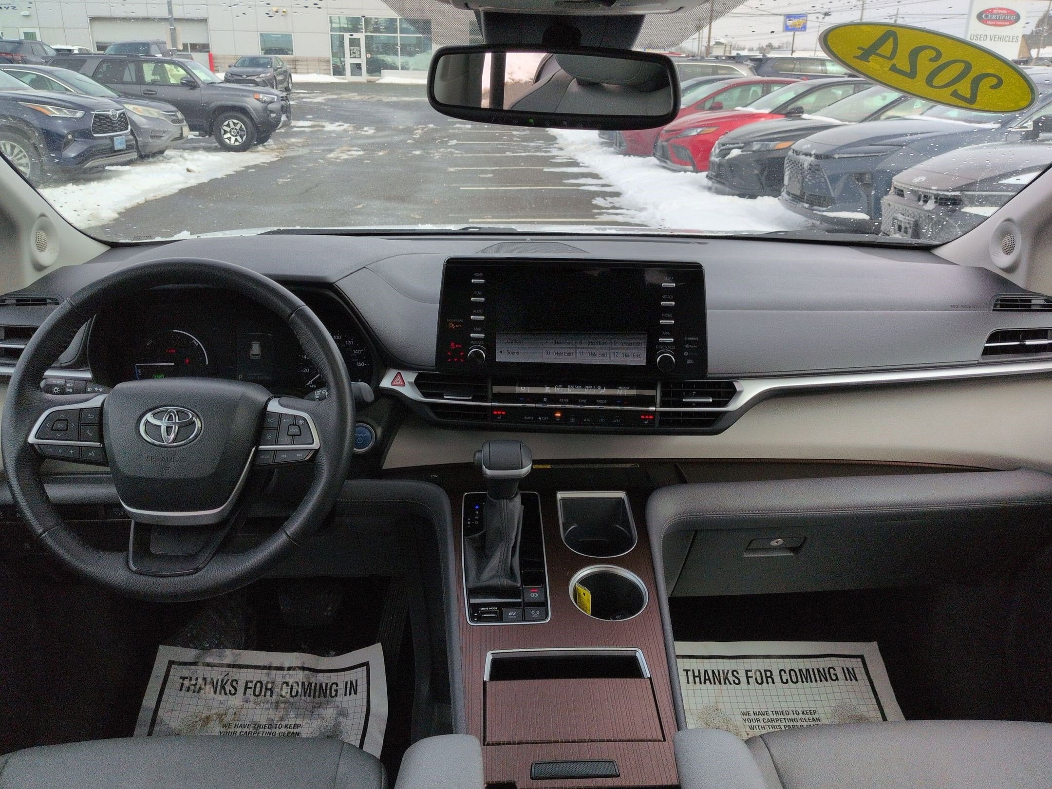 2024 Toyota Sienna XLE 7 Passenger AWD