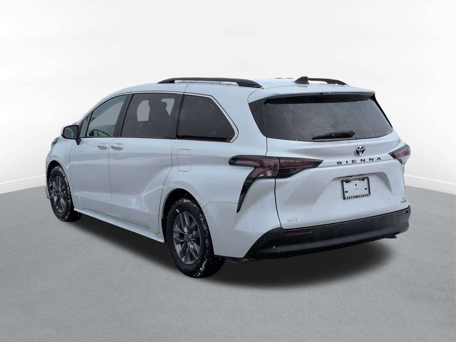 2024 Toyota Sienna XLE 7 Passenger AWD