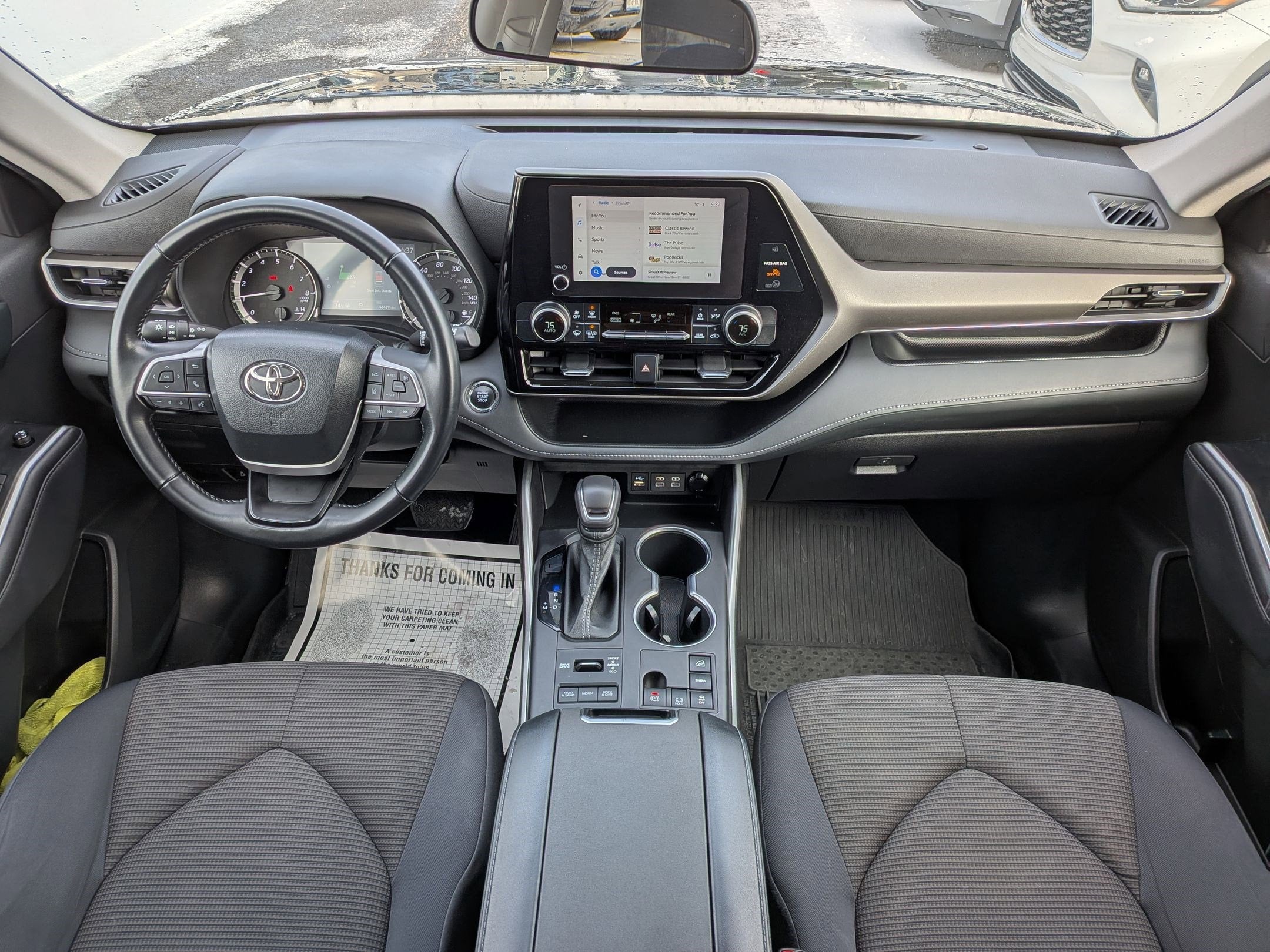 2023 Toyota Highlander LE