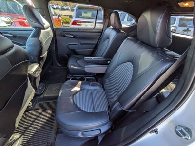 2023 Toyota Highlander XSE