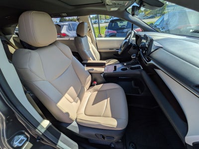 2024 Toyota Sienna XLE 8 Passenger
