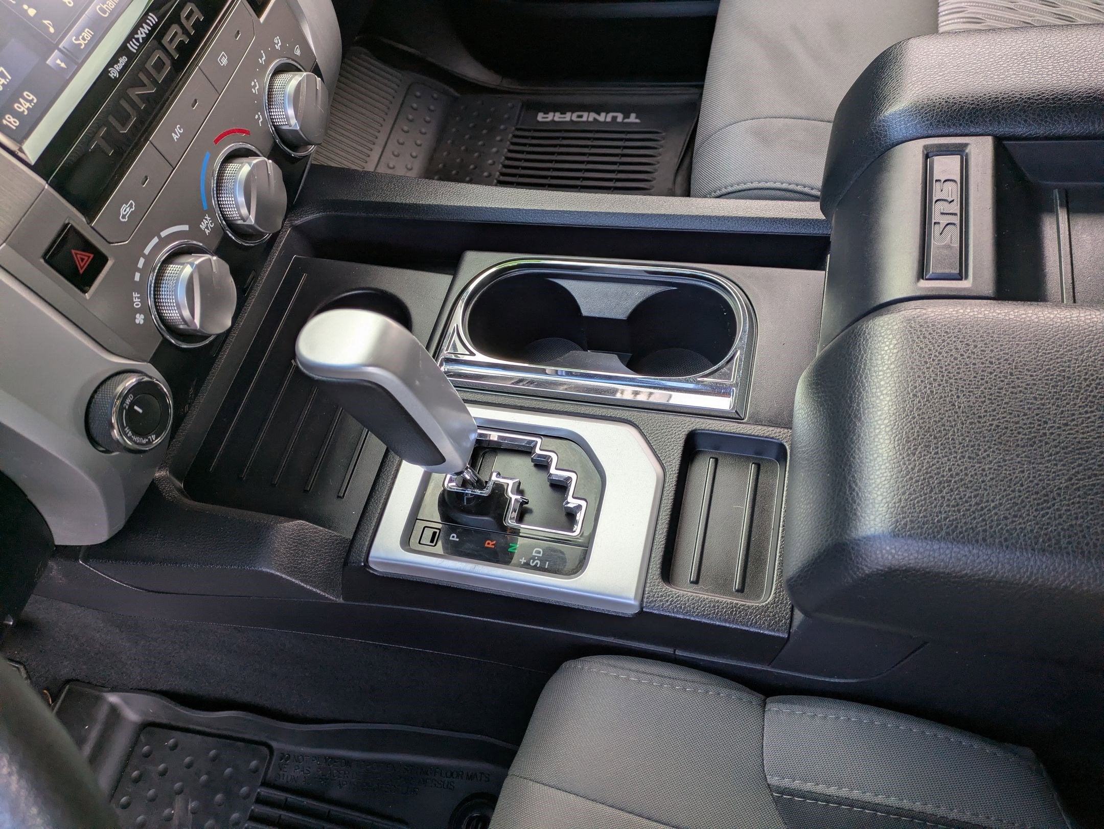 2017 Toyota Tundra SR5