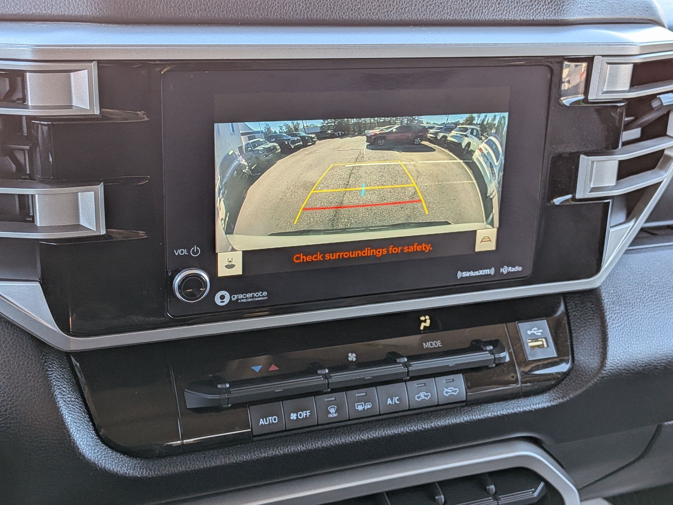 2023 Toyota Tundra SR5 w/ Convenience Pkg
