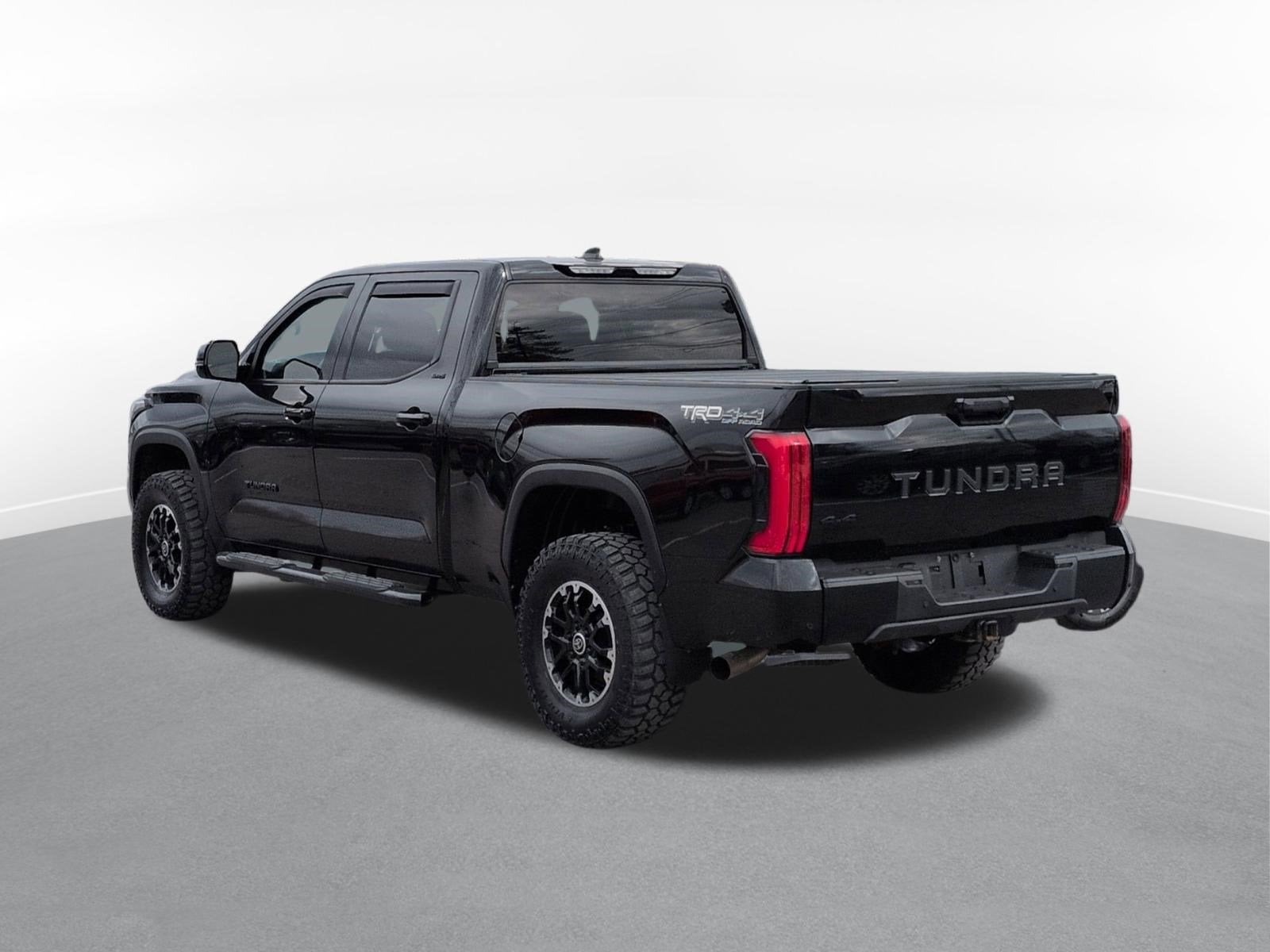 2022 Toyota Tundra SR5 w/ TRD Convenience & Off Road Pkg
