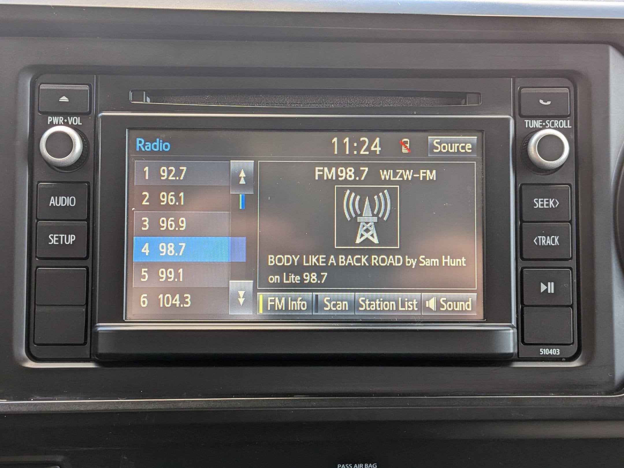 2019 Toyota Tacoma SR V6