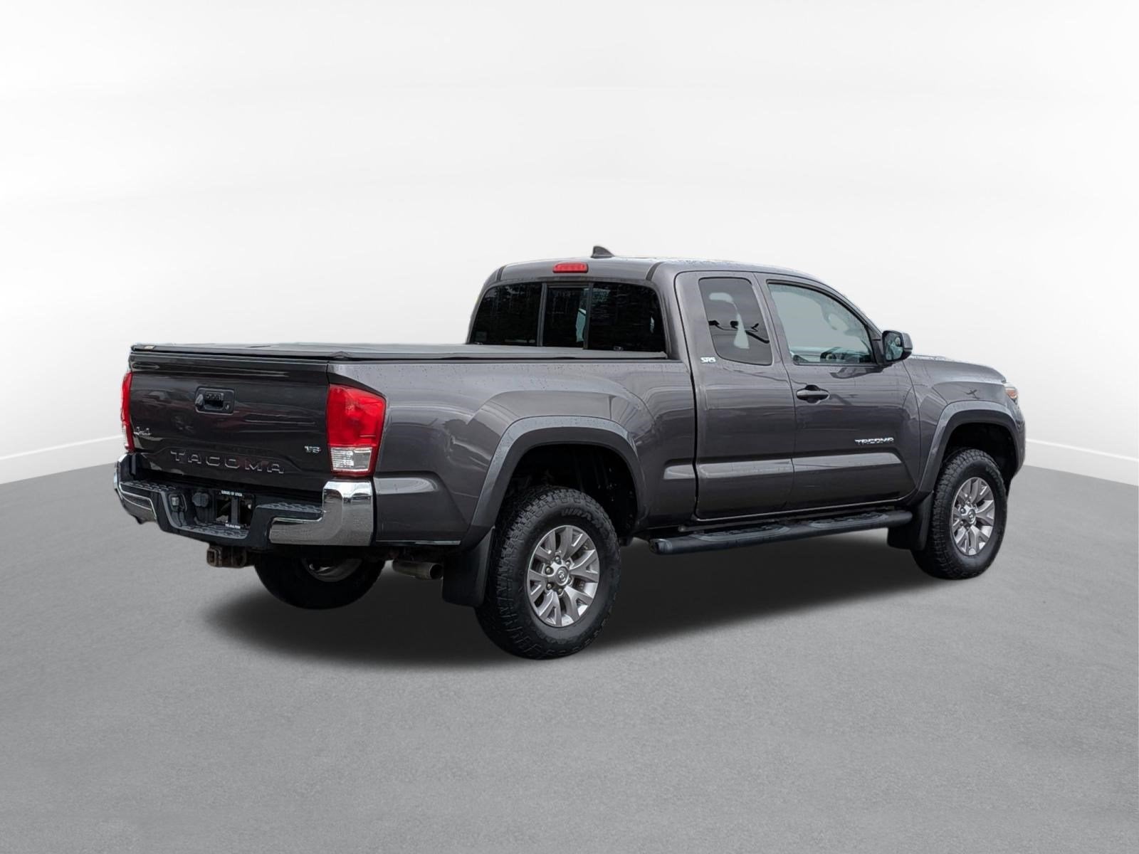 2016 Toyota Tacoma SR5