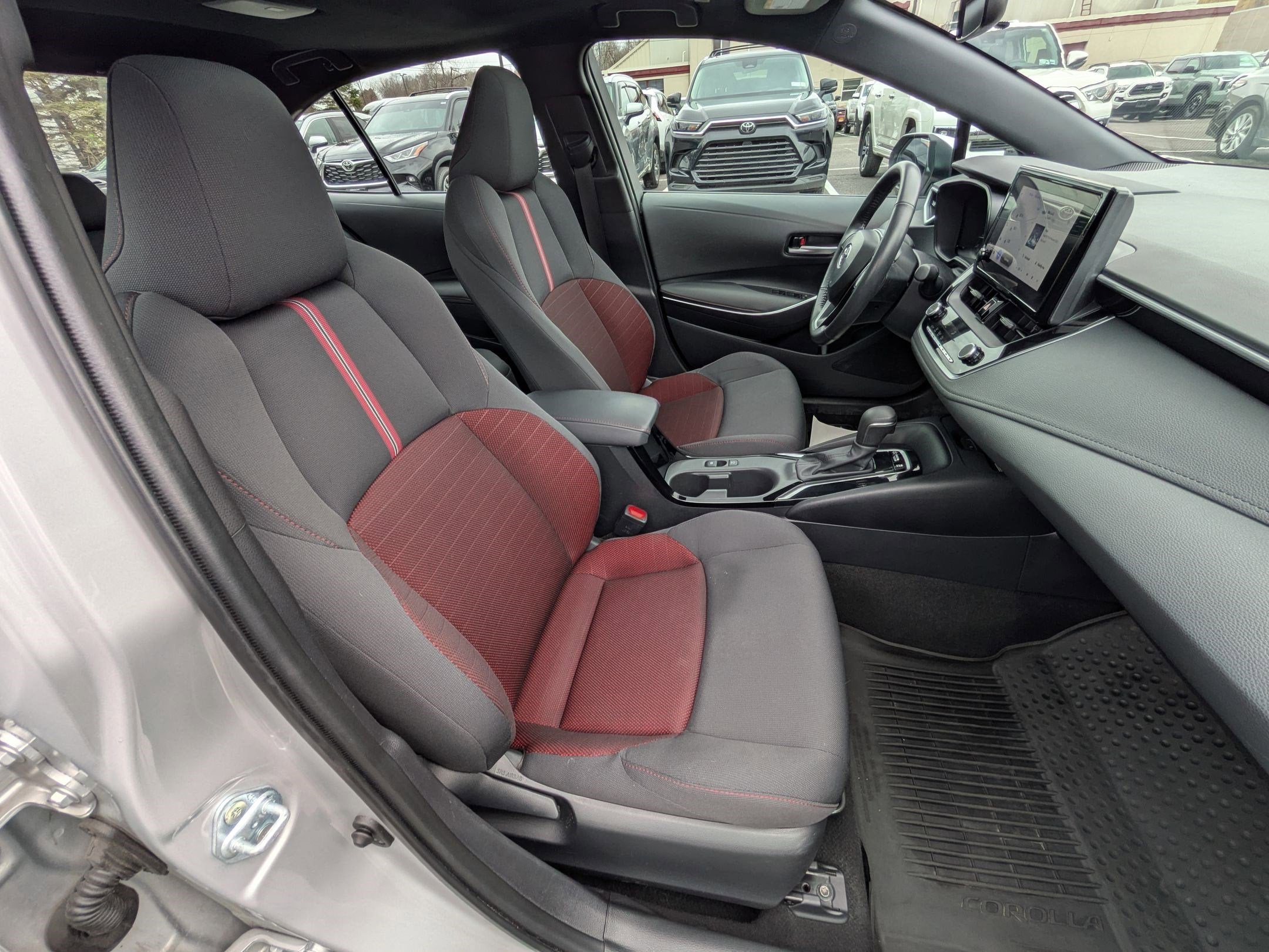 2024 Toyota Corolla SE PREMIUM