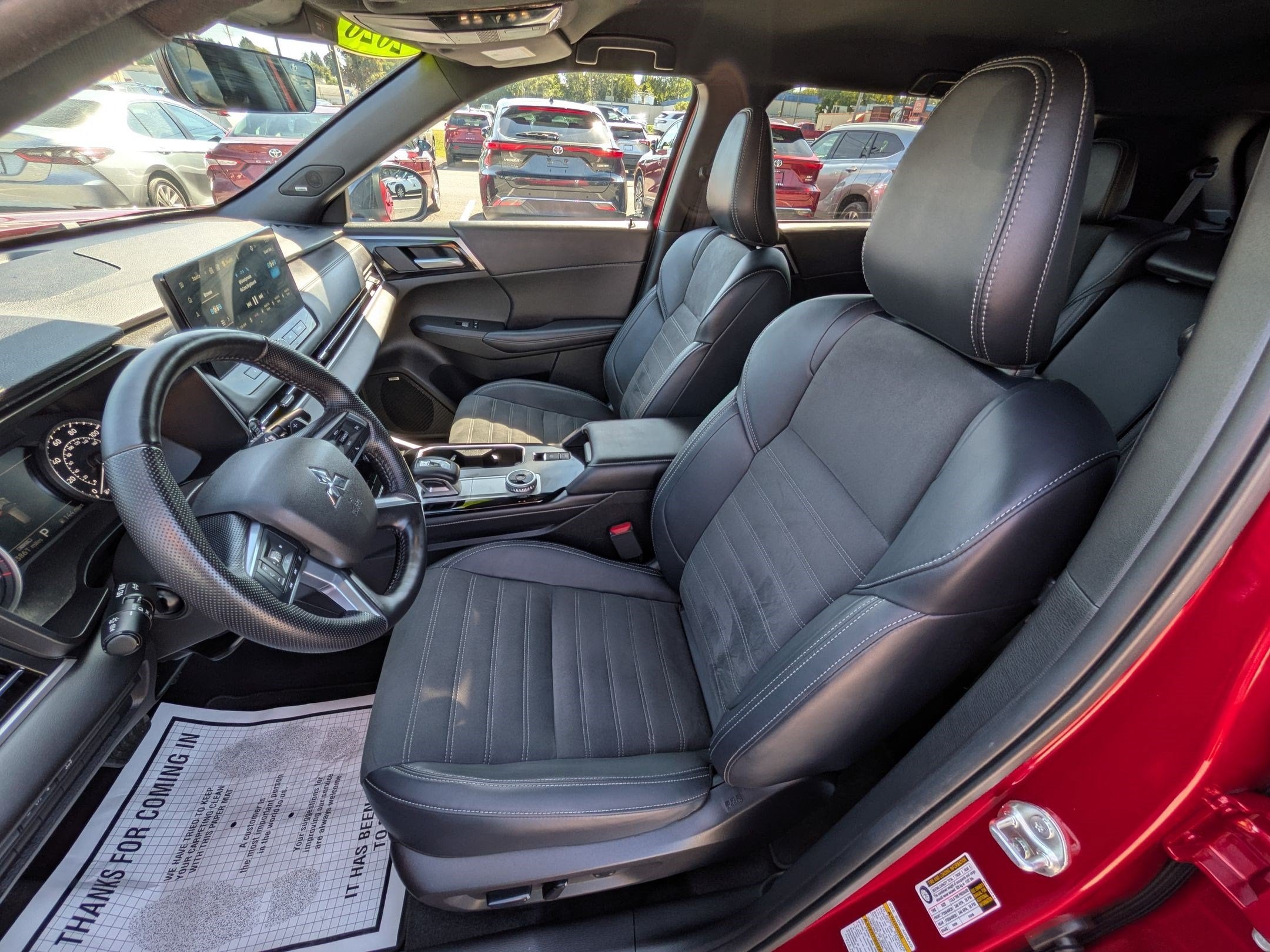 2026 Mitsubishi Outlander LE
