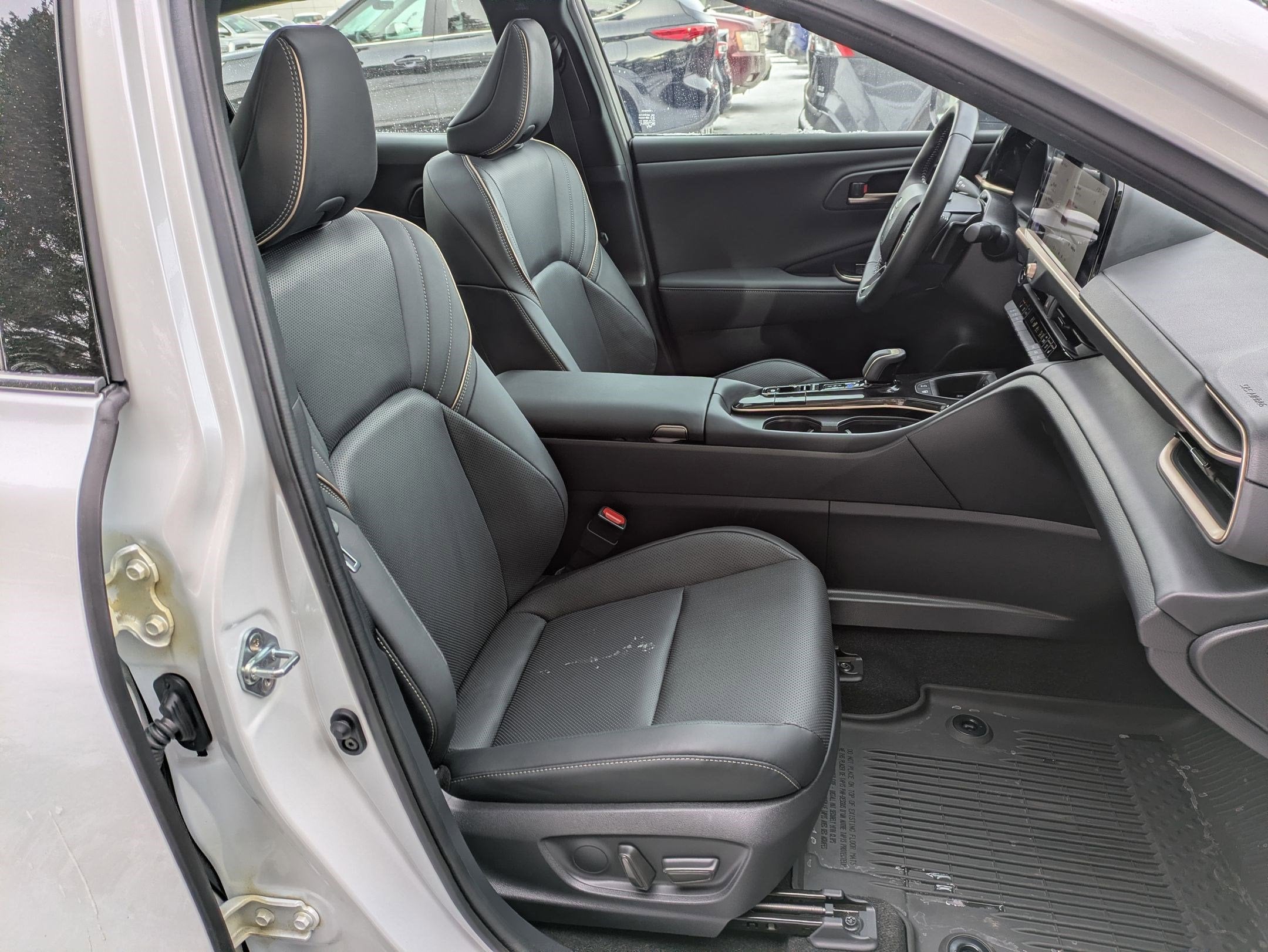 2025 Toyota Crown Platinum