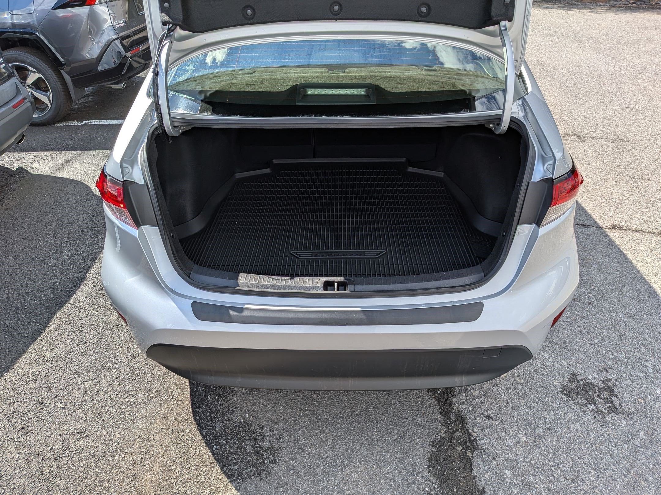 2023 Toyota Corolla Hybrid LE