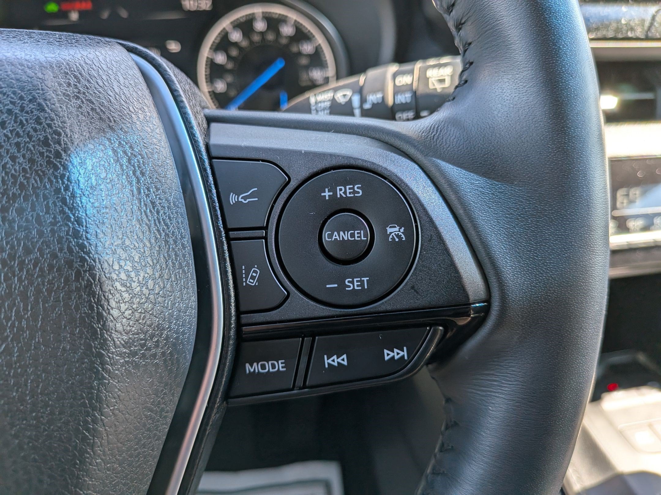 2022 Toyota Venza XLE