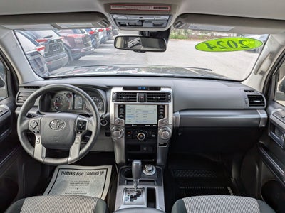 2024 Toyota 4Runner SR5