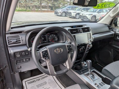 2024 Toyota 4Runner SR5